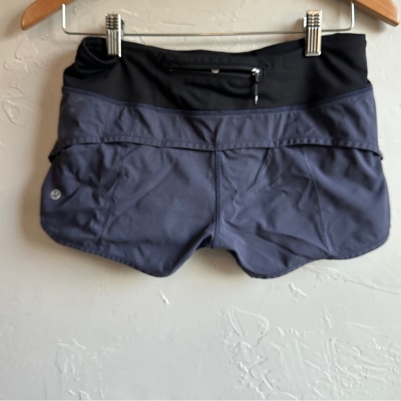 Lululemon Speed Up Shorts 2.5" Inseam Navy Blue Stripes/Black Band Size 4 - Picture 3 of 12